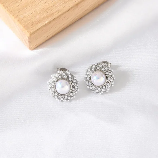 ROUND & PEARL SILVER EARRING