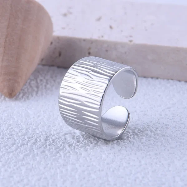 AMON SILVER RING