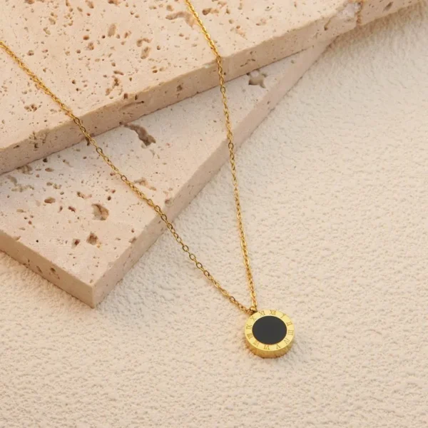 BLACK & GOLD SET - Image 2