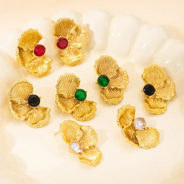 FLOWER GOLD & BLACK EARRING - Image 3