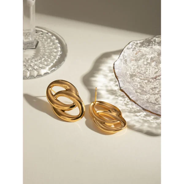 O-TYPE GOLD EARRING - Image 10