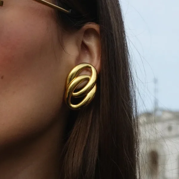 O-TYPE GOLD EARRING - Image 2
